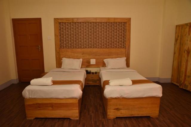 Hotel City Palace Inn Shillong Exteriör bild